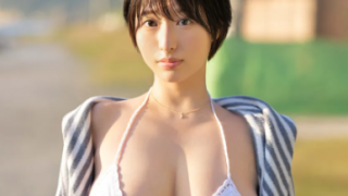 MOMOKA AKARI